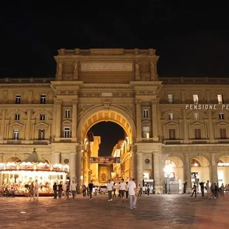 Relais Cavour Lägenhet Florens